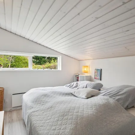 Cosy And Charming With Lovely Terraces, Conservatory, Annexes And A Large Natural Plot Just A Few Minutes Walk From The Ebeltoft