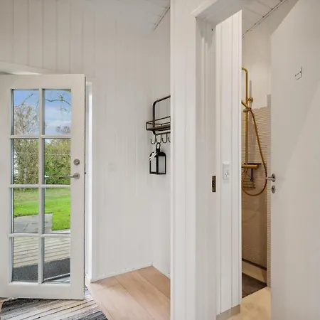 Holiday home Charming Close To A Great Sandy