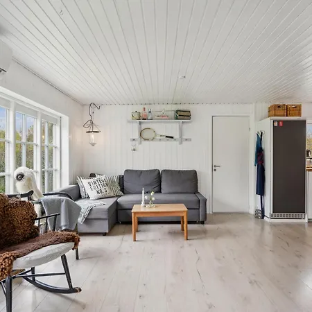 Cosy And Charming With Lovely Terraces, Conservatory, Annexes And A Large Natural Plot Just A Few Minutes Walk From The Ebeltoft