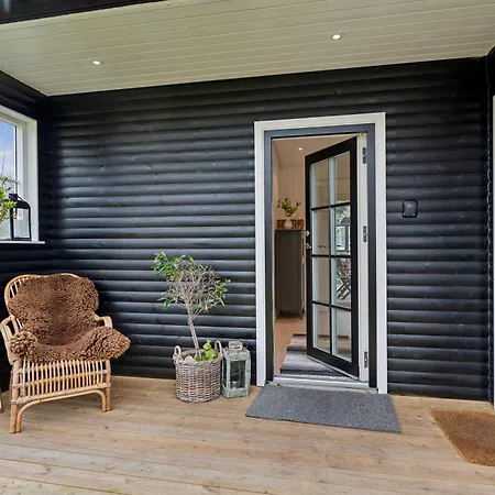 Holiday home Charming Close To A Great Sandy *